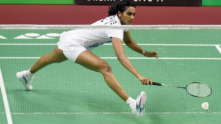 China Masters Badminton: पीवी सिंधू चाइना मास्टर्स के क्वार्टर फाइनल में पहुंचीं, चोचुवोंग पर दर्ज की आसान जीत China Masters Badminton: पीवी सिंधू चाइना मास्टर्स के क्वार्टर फाइनल में पहुंचीं, चोचुवोंग पर दर्ज की आसान जीत