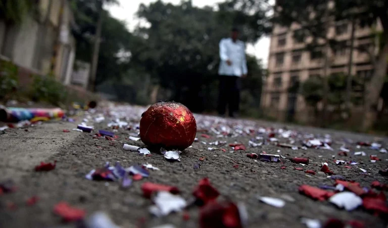 आतिशबाजी रहित उत्सवों की परम्परा का सूत्रपात हो