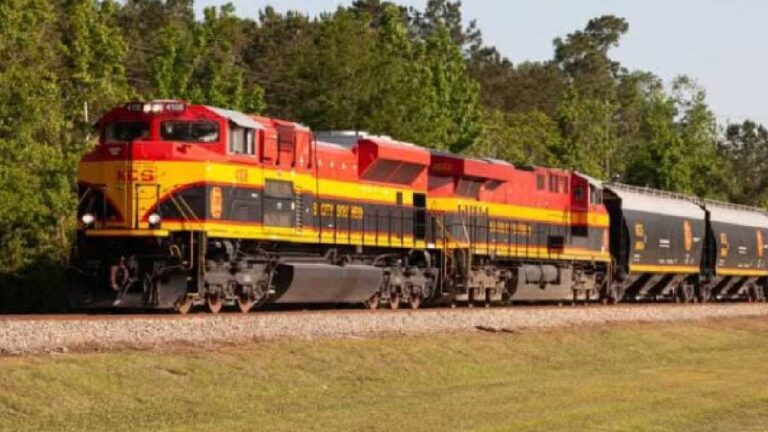 यात्रीगण कृपया ध्यान दें ! पुणे-गाजीपुर सिटी स्पेशल ट्रेन 26 सितंबर से आपकी राह बनाएगी आसान, यहां देखें समय