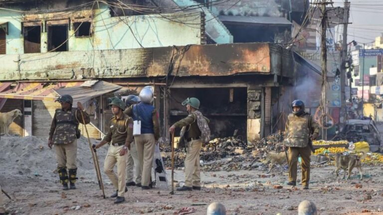 Delhi Riots 2020: 'सत्ता बदलने की साजिश-हिंसा फैलाई, CAA विरोध बना हथियार', उमर खालिद की बेल पर दिल्ली पुलिस